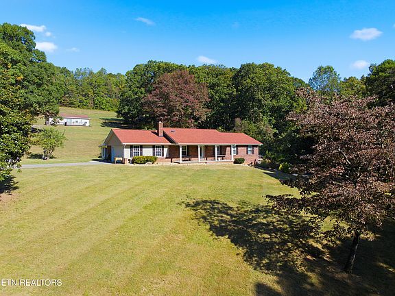 3rd image of 331 Hubbs Grove Rd