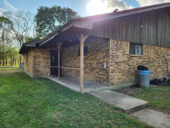 Elevated house slab. never flooded during Harvey.