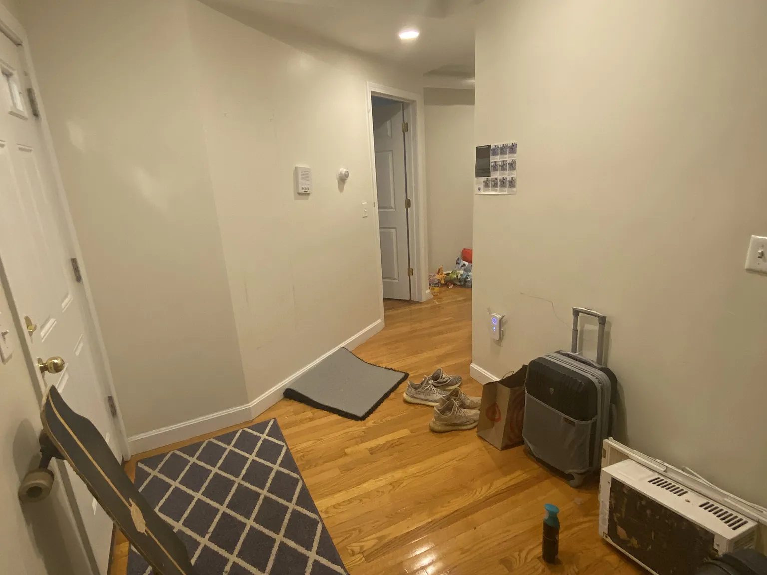 3 bed, $5,400 — Photo 2