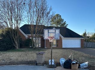 8675 Leaf Manor Cv, Cordova, TN 38018