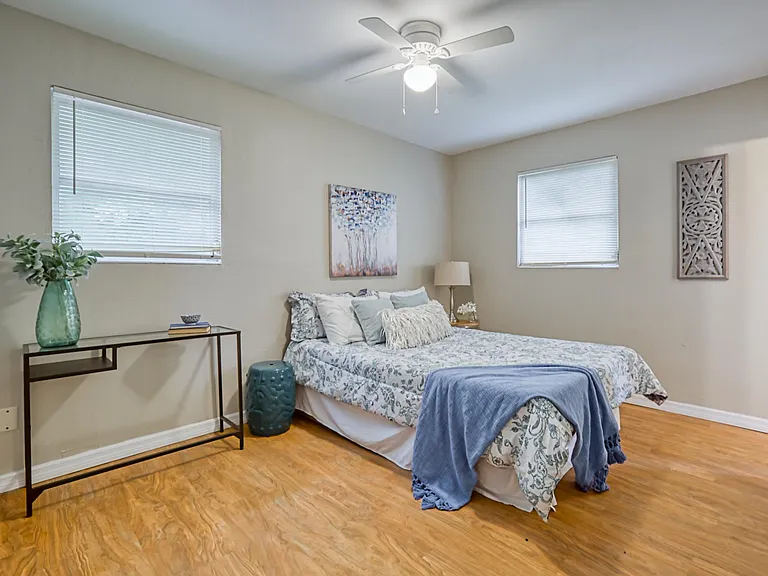 2220 Eudine Dr W — Photo 7