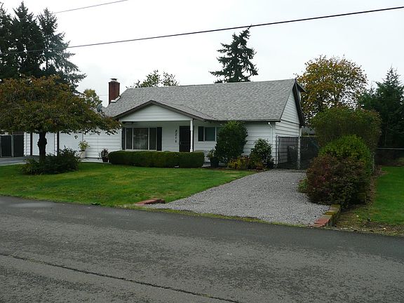 2nd image of 2216 NE 87th Ave