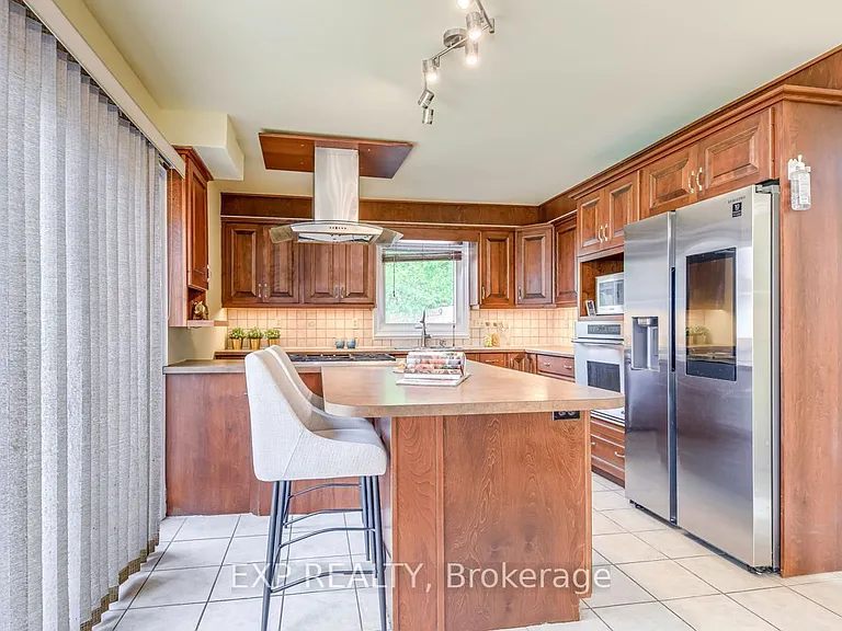 1060 Glendor Ave #MAIN — Photo 14