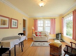 7045 NE Davis St, Portland, OR 97213