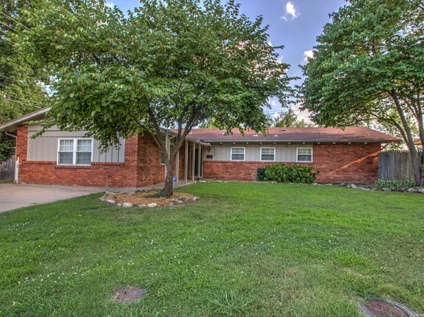 2536 E 57th St S, Tulsa, OK 74105