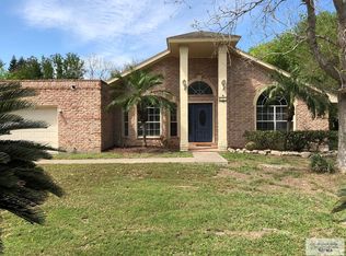 813 Morelos Ave, Rancho Viejo, TX 78575