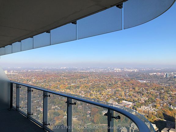 2nd image of 1 Bloor St E #6302