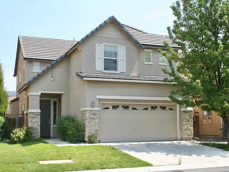 6682 Panther Creek Dr — Photo 2