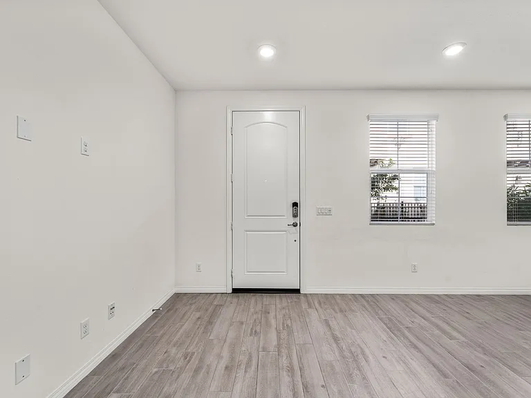 40431 Calle Real — Photo 18