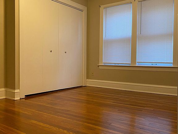 5th image of 17802 Clifton Blvd