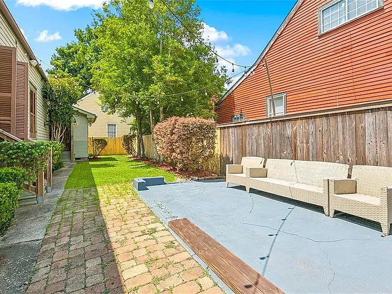off street parking or outside entertaining area