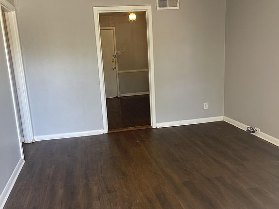 4th image of 1202 Buccaneer Dr