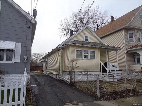 2nd image of 83 Holland Ave