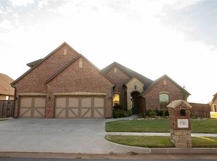 5701 Slate Stone Ct, Mustang, OK 73064
