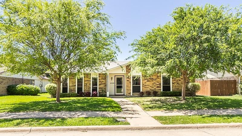 1st image of 2226 Belton Dr