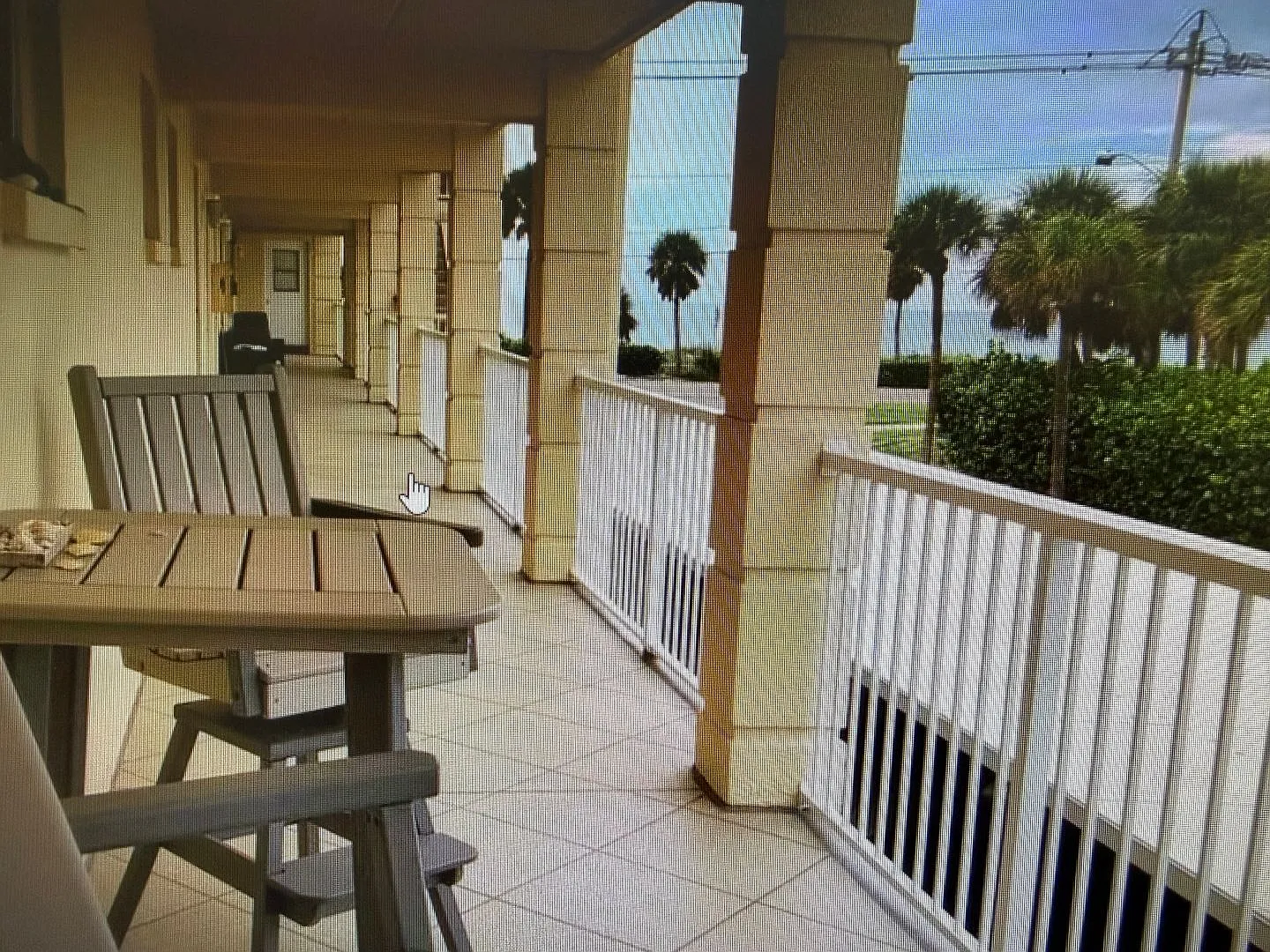 Beach Harbor Club Beauty — Photo 2
