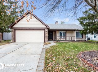 7760 Hollow Ridge Cir, Indianapolis, IN 46256