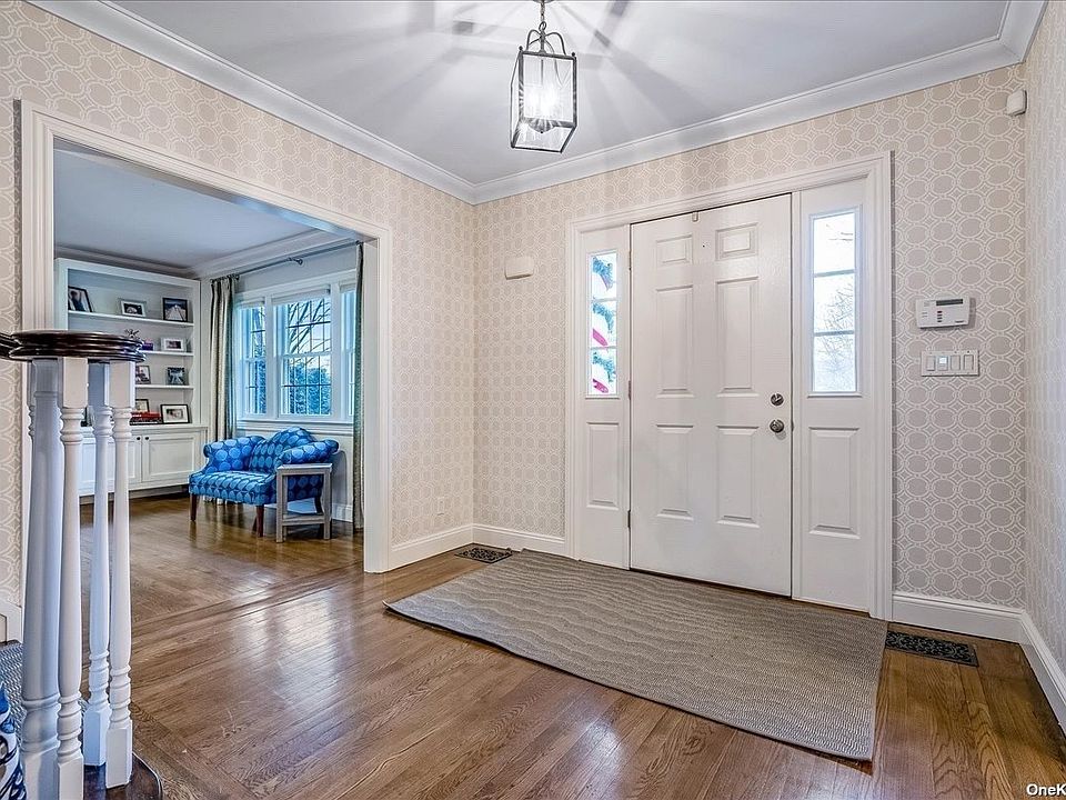 45 Whitehall Blvd, Garden City, NY 11530 MLS 3451078 Zillow