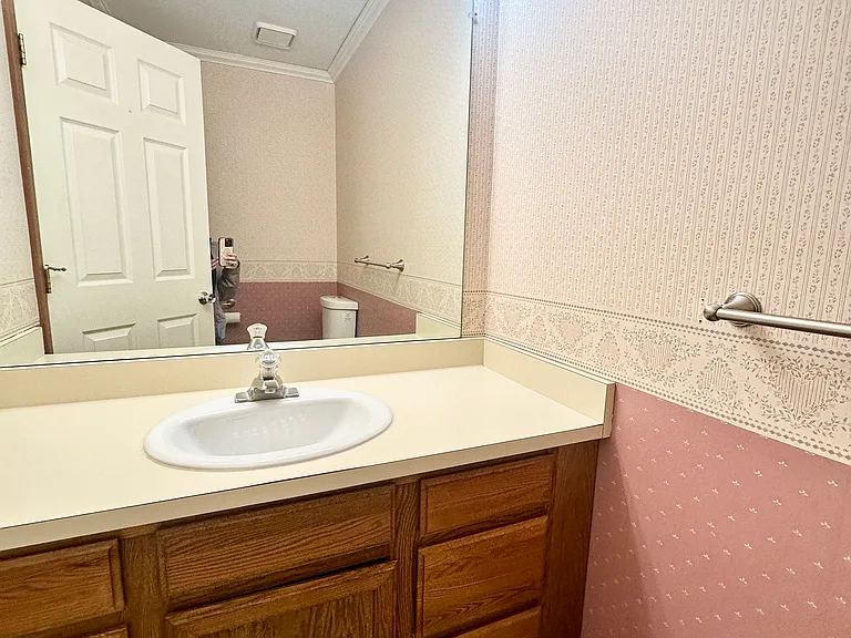 18 Partridge Ct #18 — Photo 25