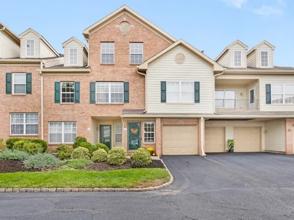 24 Gate House Ct, Morris Twp., NJ 07960