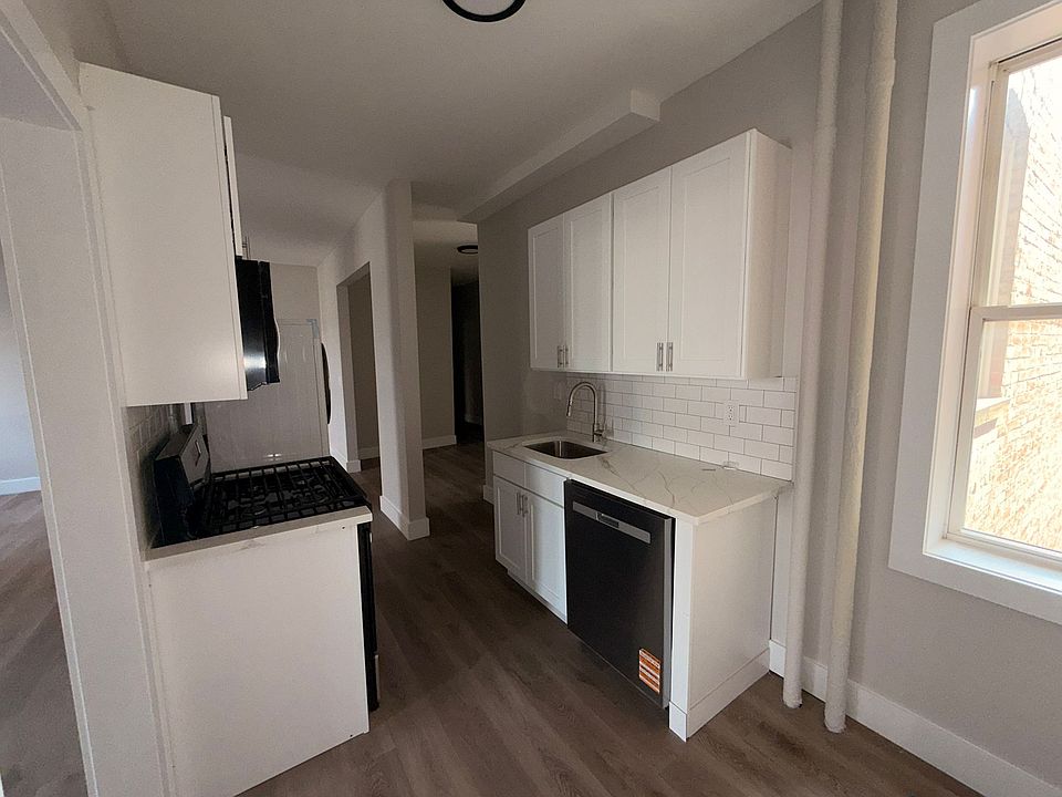 1st image of 17 Kensington Ave #34E