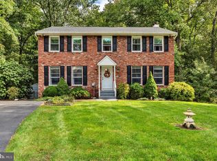 332 Sunnybrook Rd, Barrington, NJ 08007