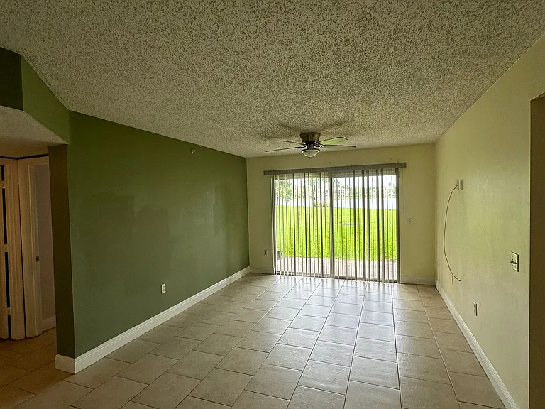 5005 Wiles Rd — Photo 31