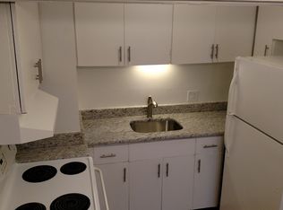 417 6th St, Rochester, MI 48307