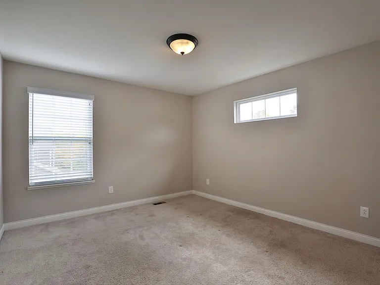 1412 Leesland Dr — Photo 25