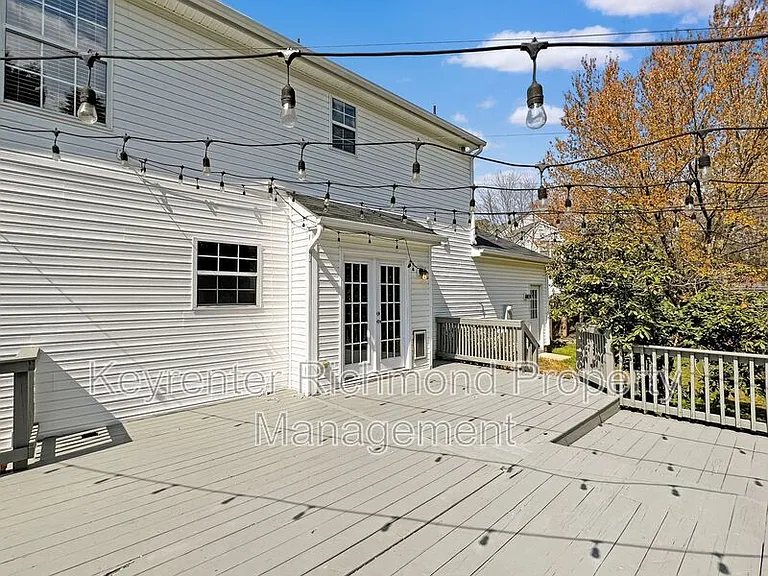 800 Kiefer Field Ct — Photo 27