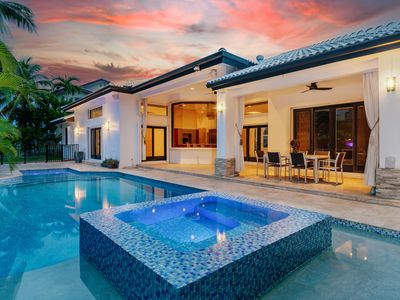 2910 NE 164th St, North Miami Beach, FL, 33160