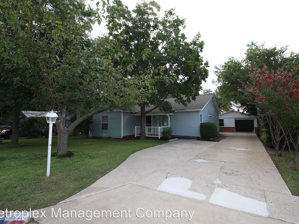 1st image of 6717 Lakeside Dr