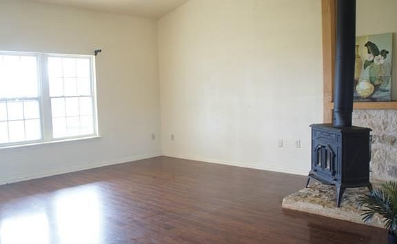 4th image of 1250 County Road 481
