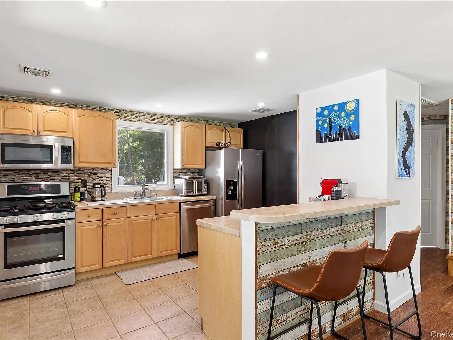 2 bed, 1.5 bath, 1000 sqft, $2,800 — Photo 4