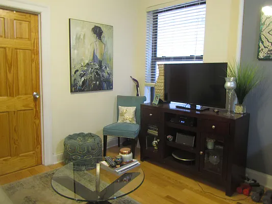 Rented by Beekman Street Realty | media 7