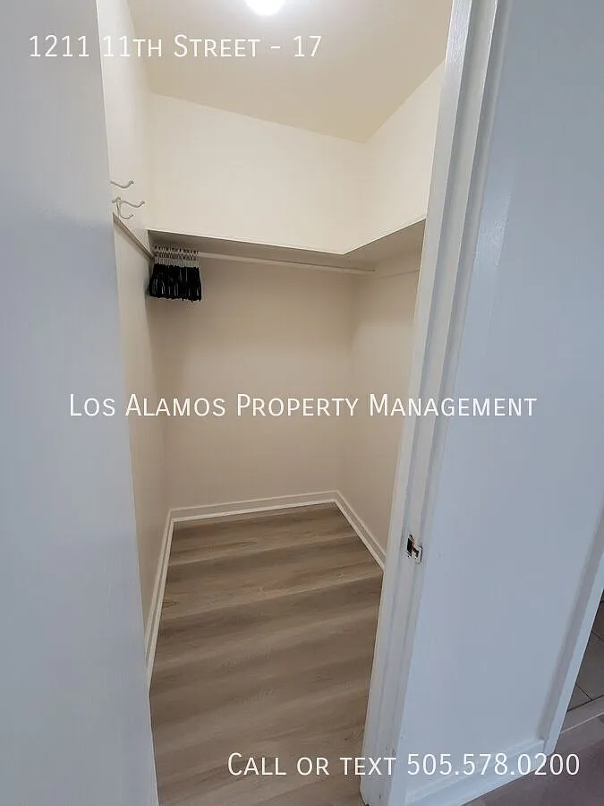 Thunderbird Apartments — Photo 3