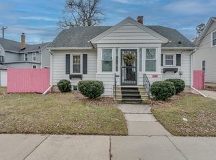 1421 W Rogers Ave, Appleton, WI 54914