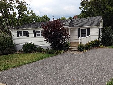1st image of 1700 Gardenspring Dr