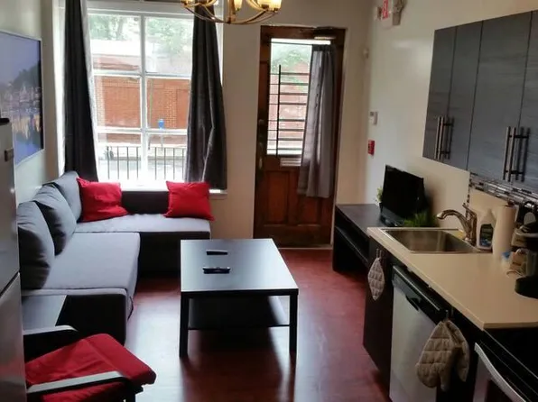 210 S 3rd St Floor 1, Philadelphia, PA 19106