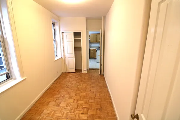 Rented by Oxford Property Group | media 5