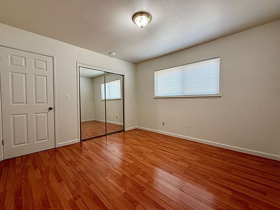 4th image of 3176 Cadillac Dr #1