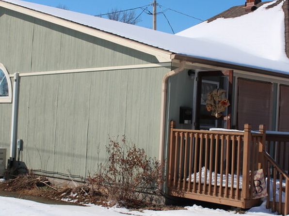 118 Elles Ave