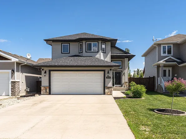 9410 104th Ave, Morinville, AB T8R 0B2
