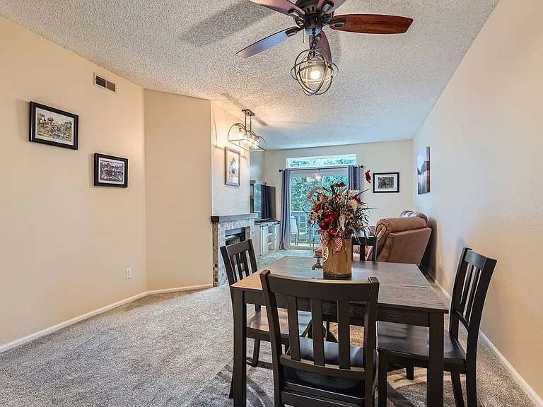 7430 Singing Hills Dr — Photo 10