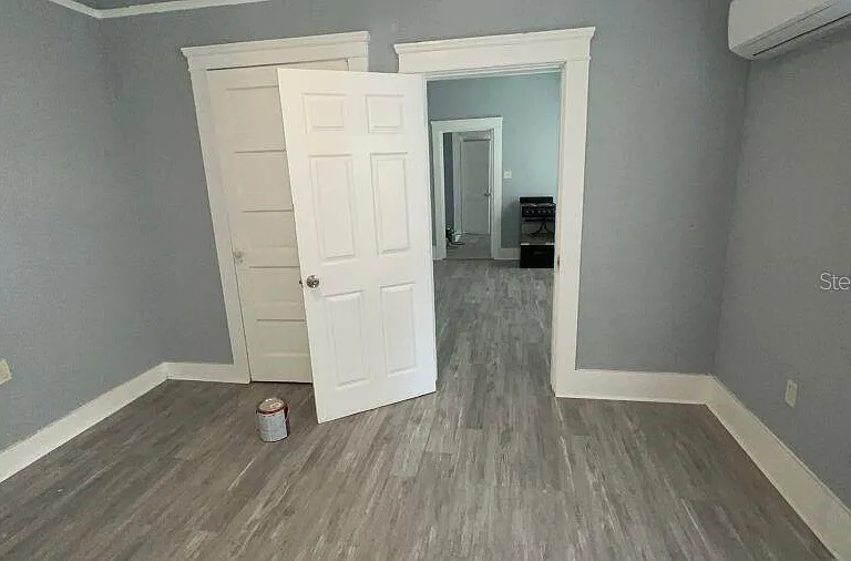 706 Harvey Ave — Photo 3