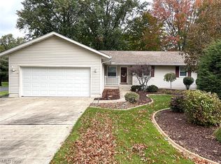 4986 E Radio Rd, Youngstown, OH 44515