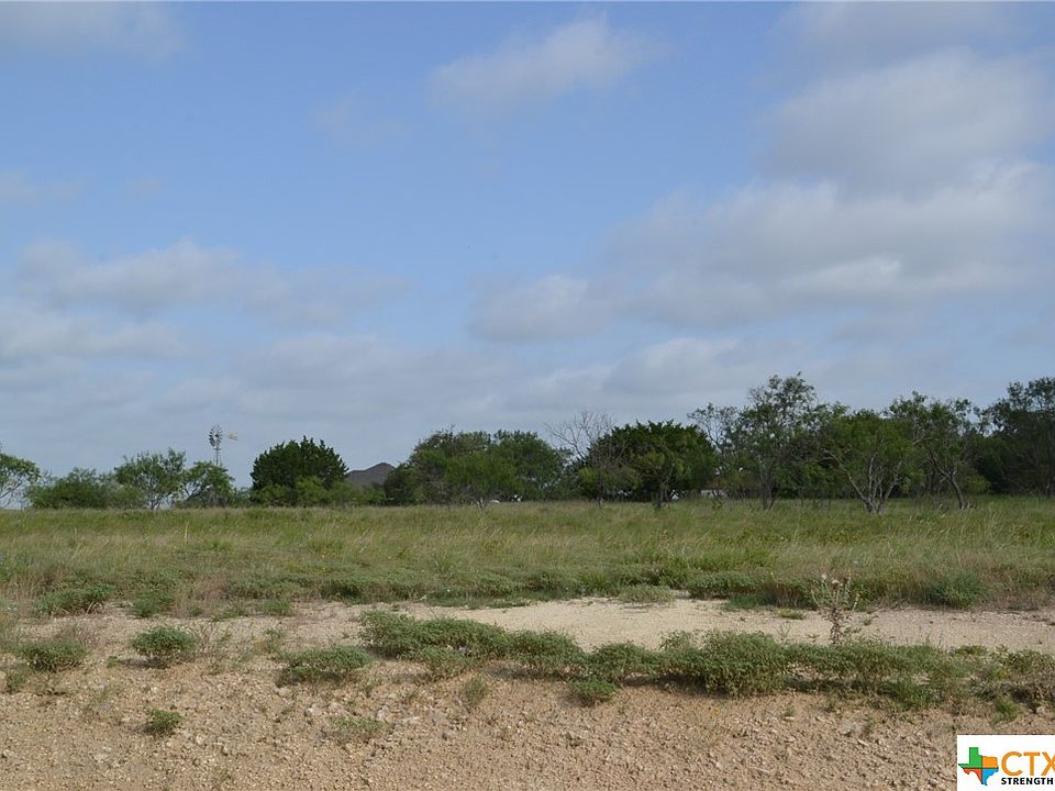 1st image of 10 Lampasas River Pl