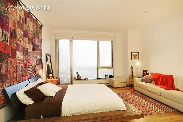 Rented by Corcoran | media 3