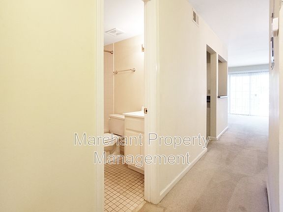 4th image of 925 Cleveland St Unit 30