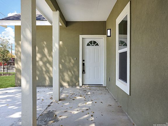 3rd image of 160 N SAN FELIPE AVE